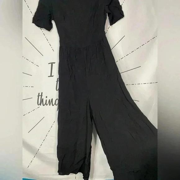 ASOS DESIGN Wide Leg Cut out Tea Jumpsuit with Ruched Sleeve Detail - Picture 4 of 8